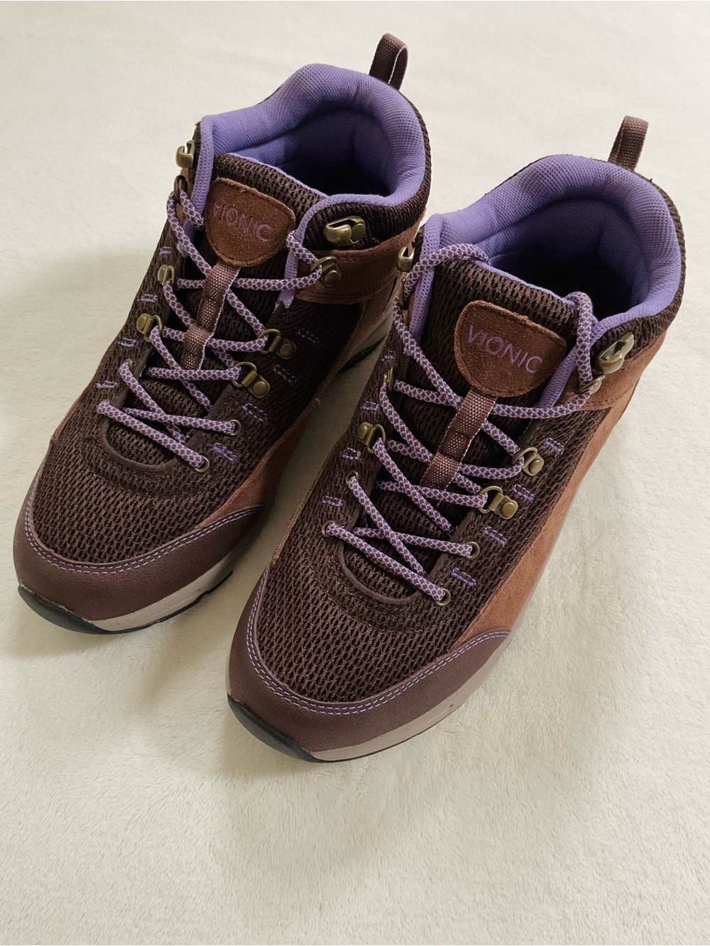 Vionic Cypress Hiking Boots Women 8.5 Wide Brown Suede Purple Trail Shoes Ankle